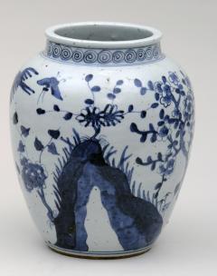 Chinese Shunzhi Blue and White Vase 1644 1661 - 124852