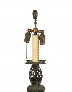 Chinese Style Black Iron Filigree Table Lamp - 4667019