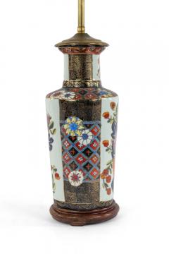 Chinese Style Porcelain Imari Table Lamp - 4671429