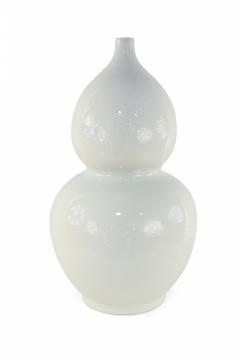 Chinese White Double Gourd Dragon Motif Porcelain Bottle - 4408480