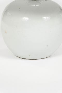 Chinese White Ginger Jar Lamp - 4417759