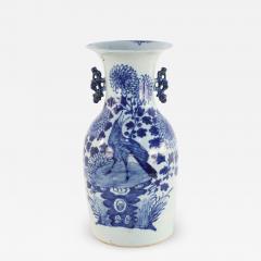Chinese White and Blue Chrysanthemum and Bird Porcelain Urn - 4260704