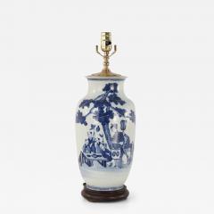 Chinese White and Blue Gaming Scene Table Lamp - 4196048
