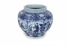Chinese White and Blue Octagonal Porcelain Pot - 4520403