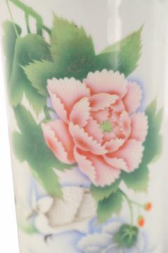 Chinese White and Floral Column Porcelain Table Lamp - 4671176