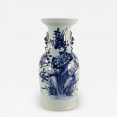 Chinese White and Navy Blue Botanical Design Porcelain Urn - 4263200
