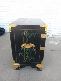 Chinese chinoi style lacquered cabinet - 3982358