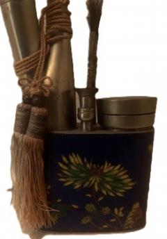 Chinese cloisonne opium pipe with utensils - 4666507