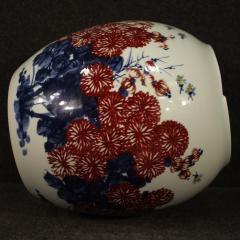 Chinese painted ceramic vase - 3936417