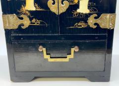 Chinoiserie Style Black Lacquered Jewlery Chest or Cabinet - 3563602