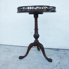 Chippendale Mahogany Tripod Table with Decorative Gallery Edge - 2746895