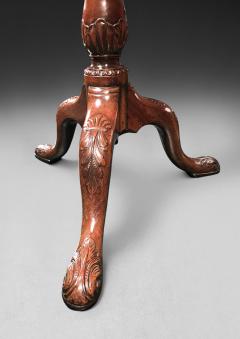 Chippendale Period Carved Mahogany Piecrust Tripod Table - 4314491