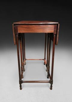 Chippendale Period Mahogany Spider legged Table - 4492747
