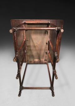 Chippendale Period Mahogany Spider legged Table - 4492748