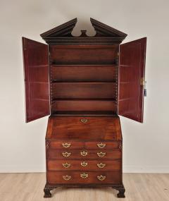 Chippendale Slant Front Secretary Bookcase in Mahogany England circa 1770 - 3416793