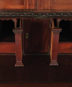 Chippendale Slant Front Secretary Bookcase in Mahogany England circa 1770 - 3416795