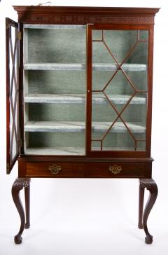 Chippendale Style 19th Century Mahogany Two Part Bookcase Cabinet on Stand - 4552801