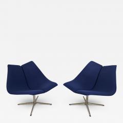 Christen Sorensen PAIR OF MONTREAL PAVILLION CHAIR with Kvadrat fabric by Christen Sorensen 1967  - 3665804