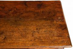 Circa 1780 English George III Patinated Oak Antique Writing Table - 4501611