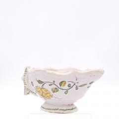 Circa 1790 Faience French Sauce Boat - 2193440