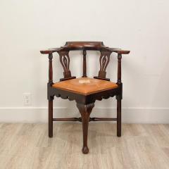 Circa 1800 English Georgian Mahogany Corner Chair - 2154023