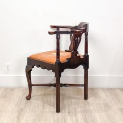 Circa 1800 English Georgian Mahogany Corner Chair - 2154026