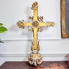 Circa 1810 Neo gothic Giltwood Processional Cross on Orb - 3838166