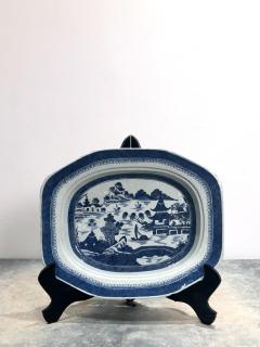 Circa 1830 Chinese Export Blue and White Platter - 2088226