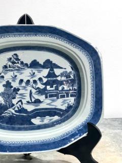 Circa 1830 Chinese Export Blue and White Platter - 2088229