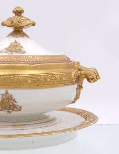 Circa 1870 Old Paris Porcelain Heavily Gilt Sauce Tureen - 2196915