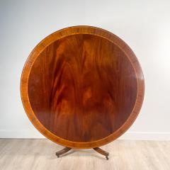 Circa 1950 Large Georgian Style Round Pedestal Table - 2175167