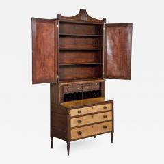 Circa Early 19th Century American Federal Secretary Bookcase - 2151750