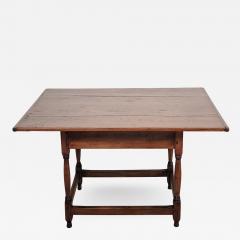 Circa Early 19th Century Tavern Table American - 2293371