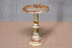 Circular Onyx Side Table with Pedestal Base Italy 1960s - 3915354