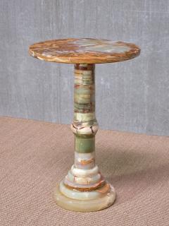 Circular Onyx Side Table with Pedestal Base Italy 1960s - 3915355