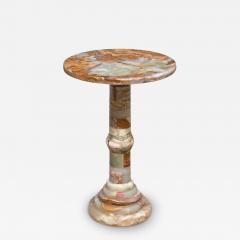 Circular Onyx Side Table with Pedestal Base Italy 1960s - 3917431