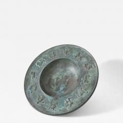 Circular neoclassical bronze plate 1940s  - 4689372
