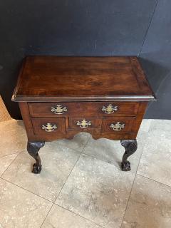 Classic Pair of Chippendale Style Walnut veneered Bedside Cabinets Side Tables - 4704853