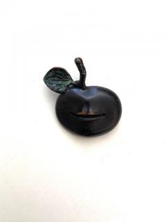 Claude Lalanne CLAUDE LALANNE BRONZE LA POMME BOUCHE BROOCH - 3101583