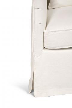 Club Chair Slipcovered in White Linen - 4164151