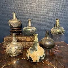 Collection of 17th and 18th century iridescent wine bottles - 4815354