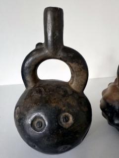 Collection of Two Pre Columbian Cupisnique Stirrup Ceramic Vessels Peru - 4289448