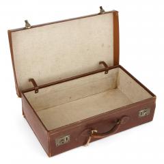 Collection of vintage luggage a set of four English travel cases - 2975321