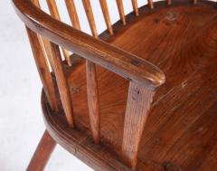 Comb Back 18th c Windsor Armchair - 4715161