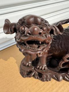 Composite cast Mother Foo Dog with Pup - 4438124