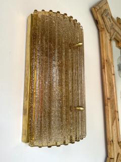Contemporary Cola Gold Leaf Granita Murano Glass and Brass Sconce Italy - 4326237