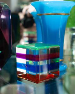 Contemporary Faceted Multicolour Acrylic Cube Block - 3093162