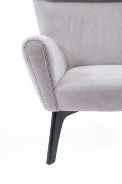 Contemporary Gray Leather Easy Chairs - 4171801