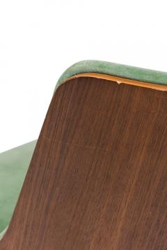 Contemporary Green Velvet Arm Chairs - 4658014