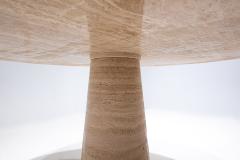 Contemporary Italian Travertine Dining Table in Beige - 2387747